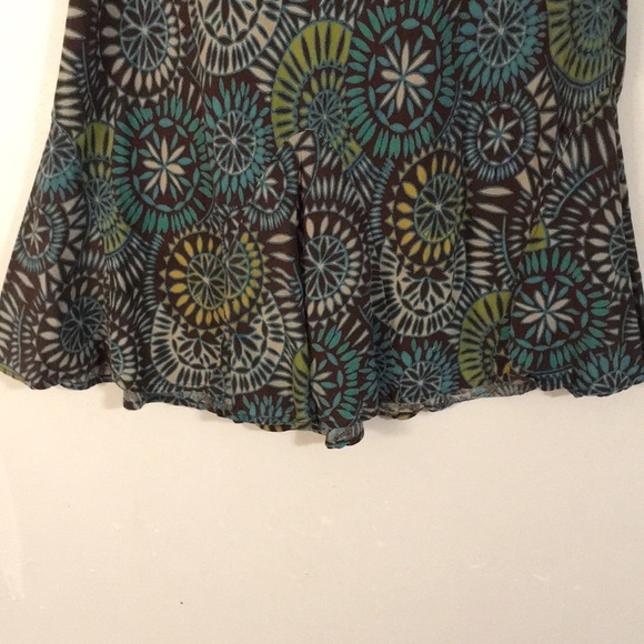 Multi-colored A-Line skirt, Size 4 Elastic Waist - Picture 4 of 6